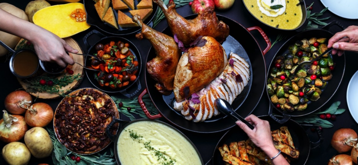 8 Vancouver Restaurants that offer Delicious Holiday Meal Kits